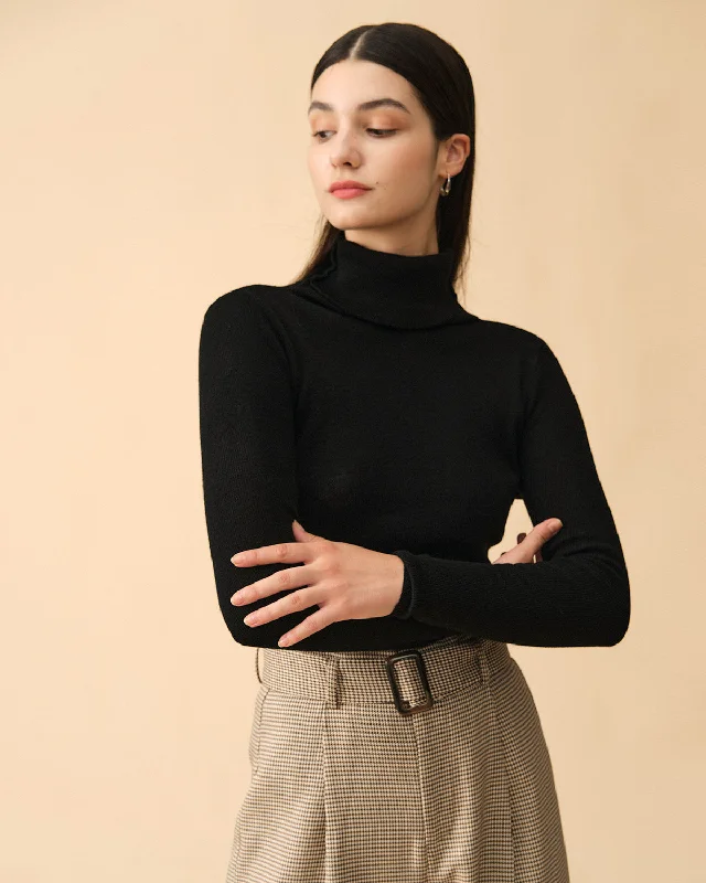 The Solid Turtleneck Ribbed Sweater | Black