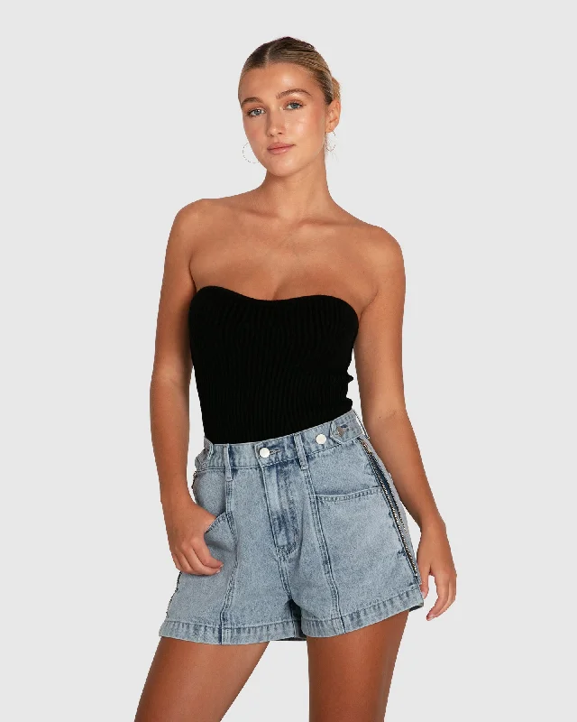 Bring The Heat Denim Shorts | Women | Stonewash