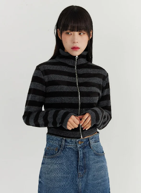 Stripe Zip-Up Turtleneck Knit Top CO319