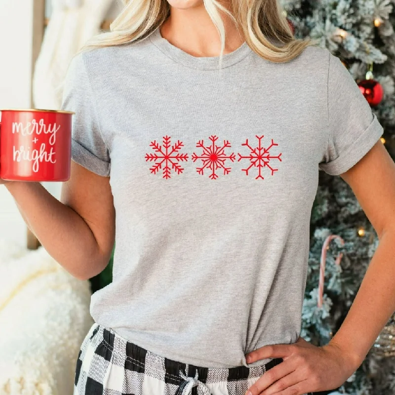 Snowflake Shirt, Winter TShirt, Christmas Graphic Tee, Let it Snow, Love Winter Gift for Her