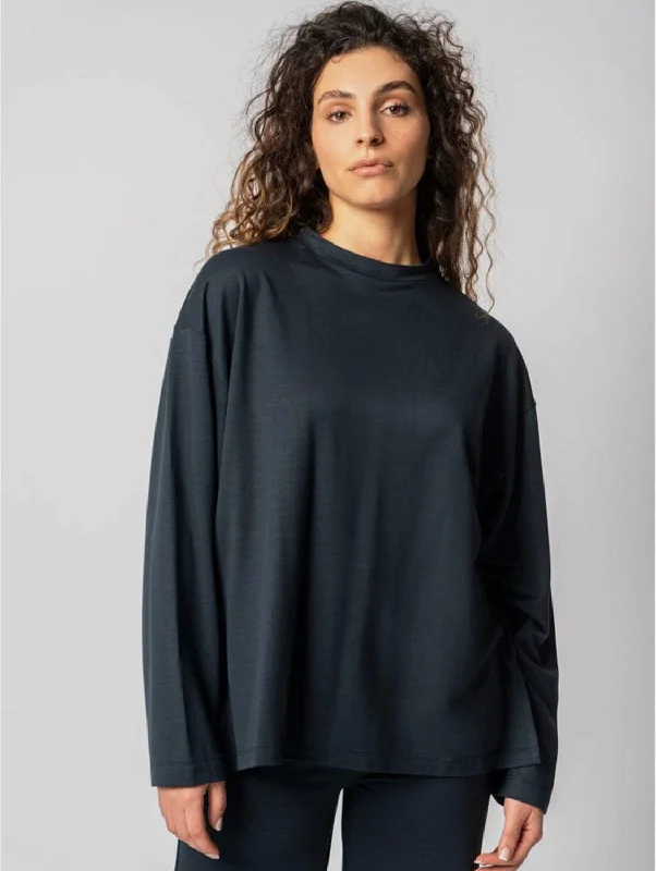 Lyocell Round-Neck Long-Sleeve Top | Navy